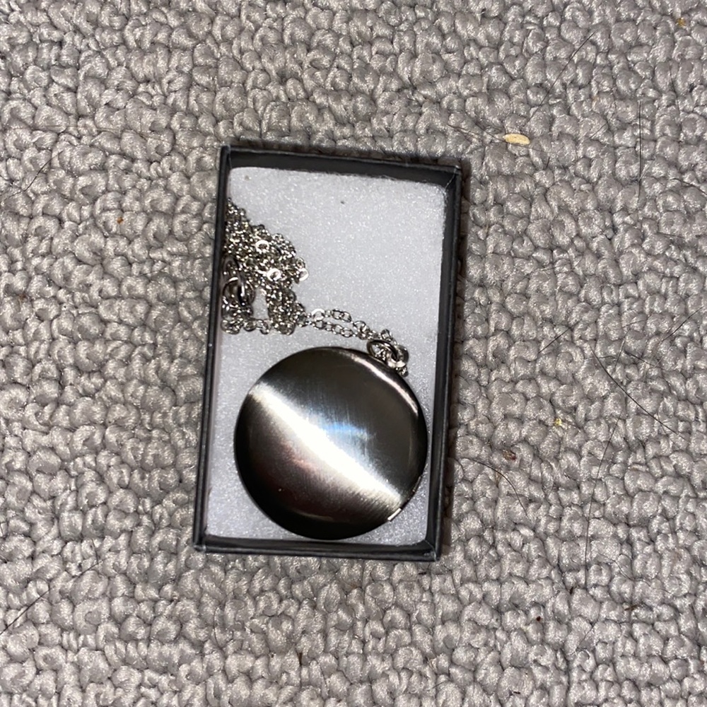 Locket